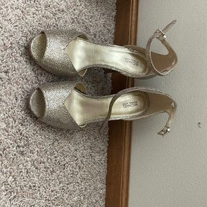 Women shoes